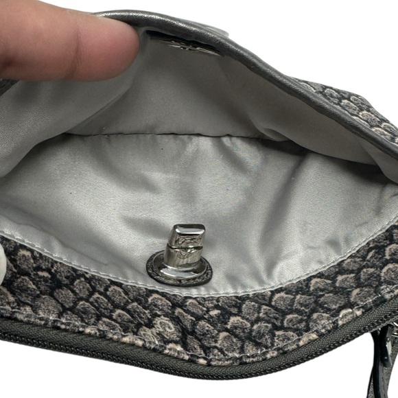 Coach Taylor Snake Print Turnlock Wristlet Gunmetal - Picture 5 of 6